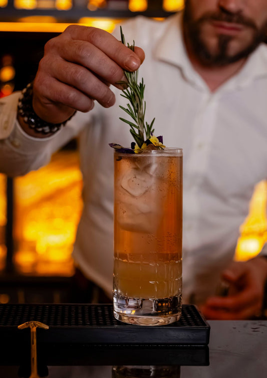Défi relevé : Thomas Pansolin signe des mocktails d’exception pour Pinky Bubbles